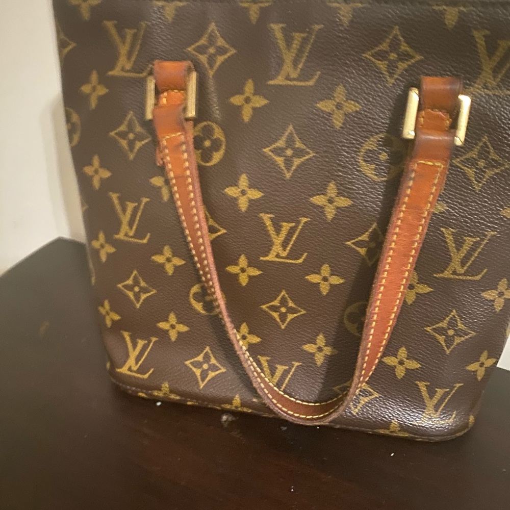 Lv Bag - image 5